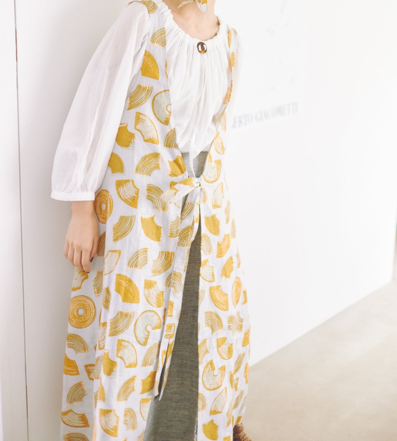 2way apron one-piece linen / Baumkuchen – gochisou